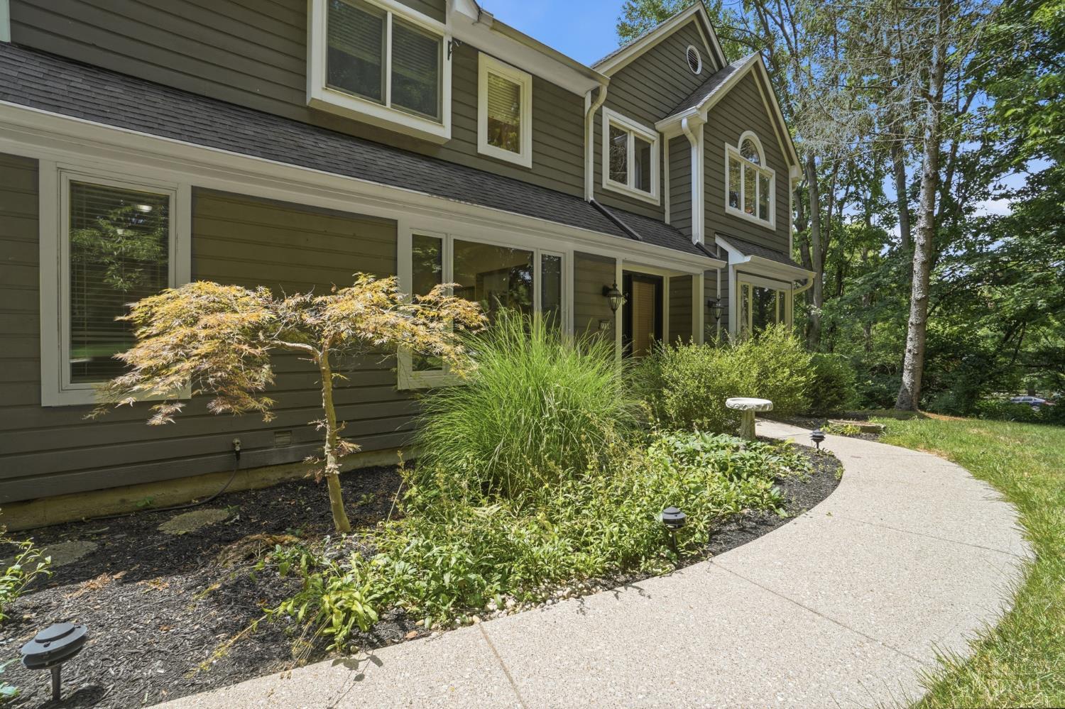 7784 Glen Eden Lane