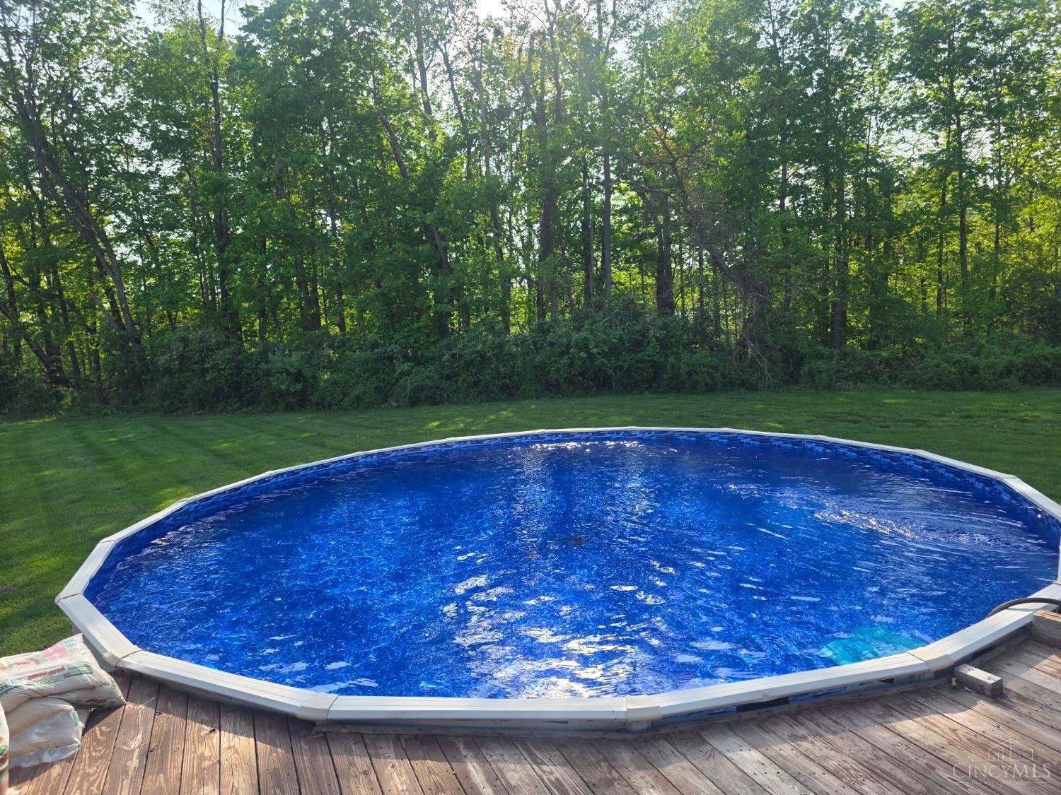 100 Douglas Circle, Georgetown, Ohio image 24