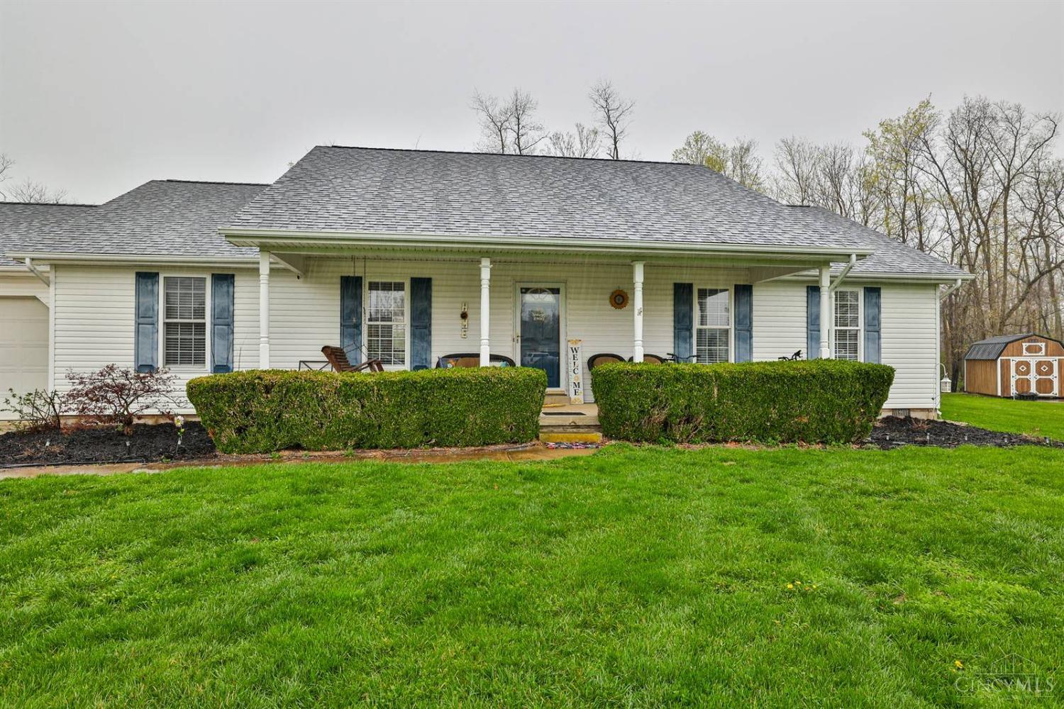 100 Douglas Circle, Georgetown, Ohio image 3