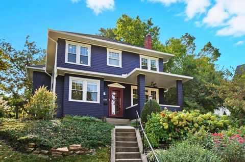 Photo of 1144 Halpin Avenue, Cincinnati, OH 45208 (MLS # 1855458)