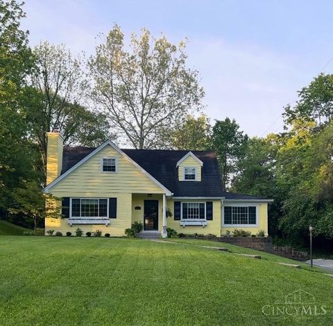 Photo of 5671 Julmar Drive, Green Township, OH 45238 (MLS # 1870926)