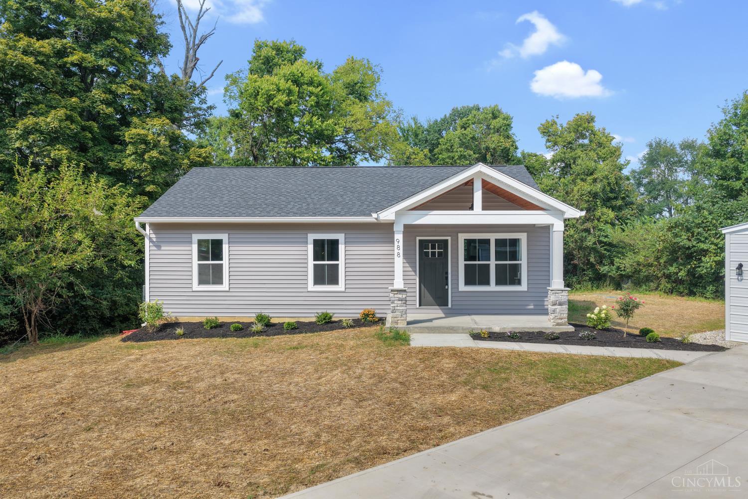 988 Crabtree Court