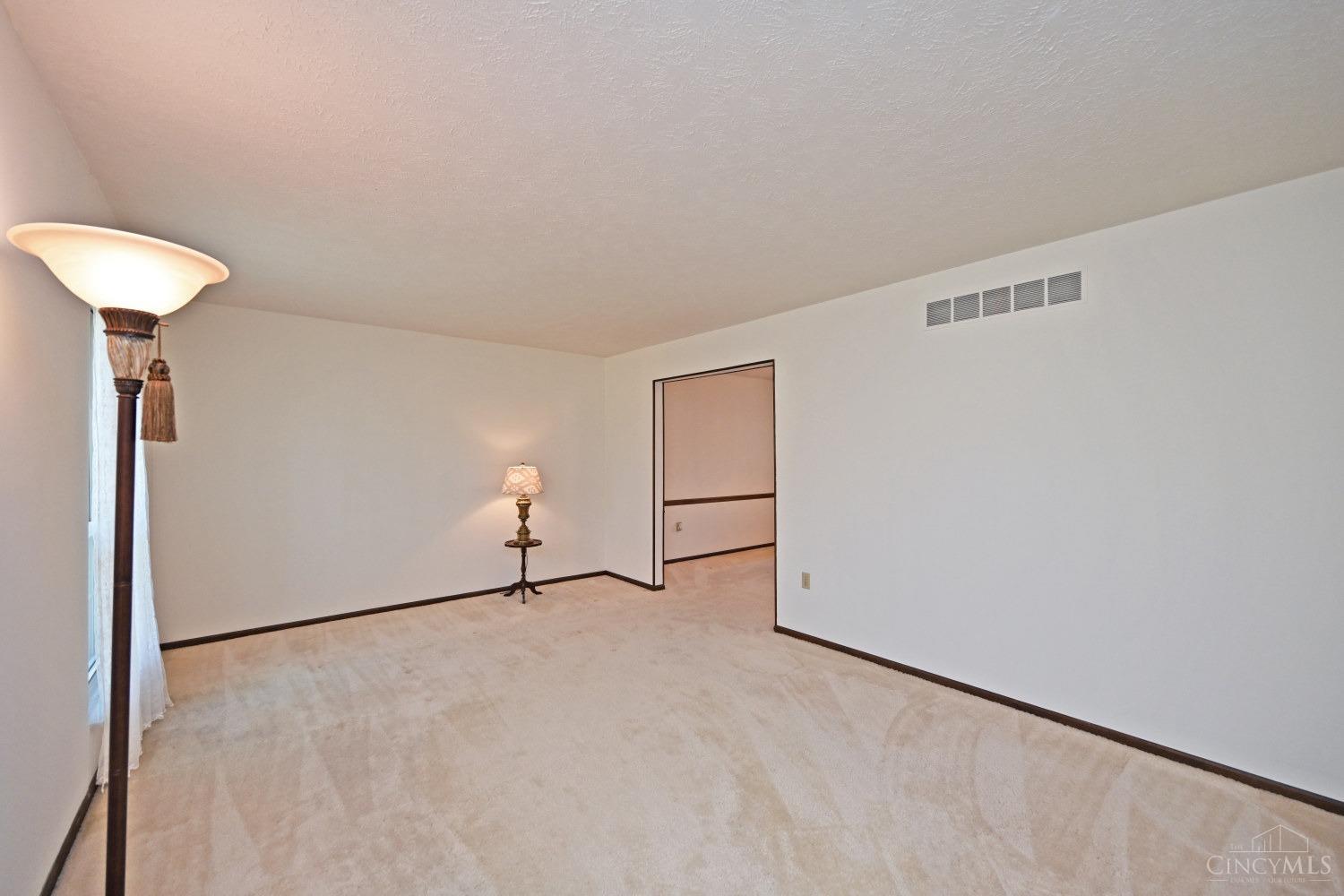 9616 Holly Leaf Circle, West Chester, Ohio image 21