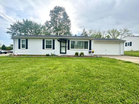 Photo of 308 Arcadia Drive, Middletown, OH 45042 (MLS # 1878420)