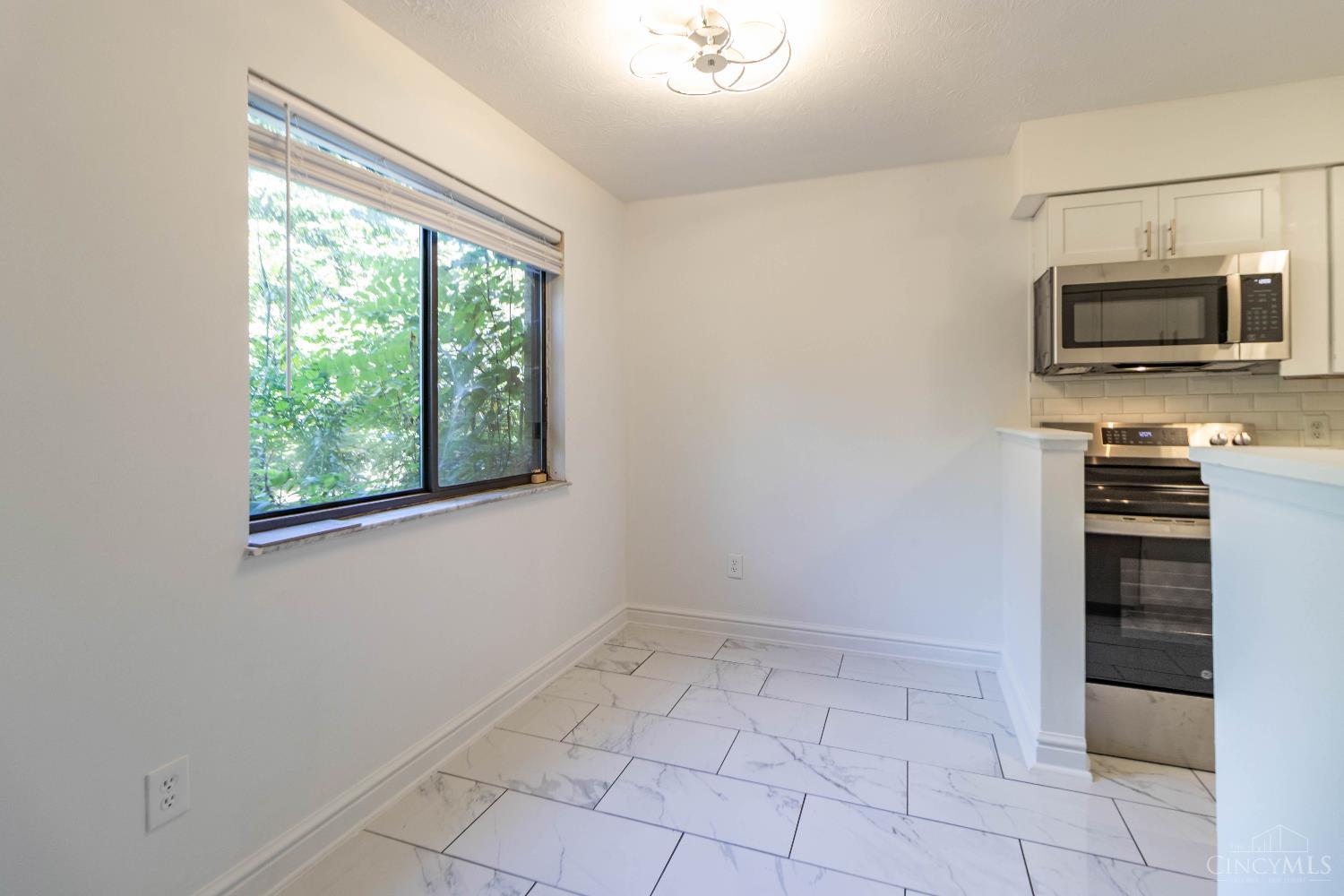 2200 Augusta Boulevard 122