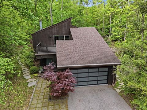 Photo of 454 Eight Mile Road, Anderson Township, OH 45255 (MLS # 1877908)