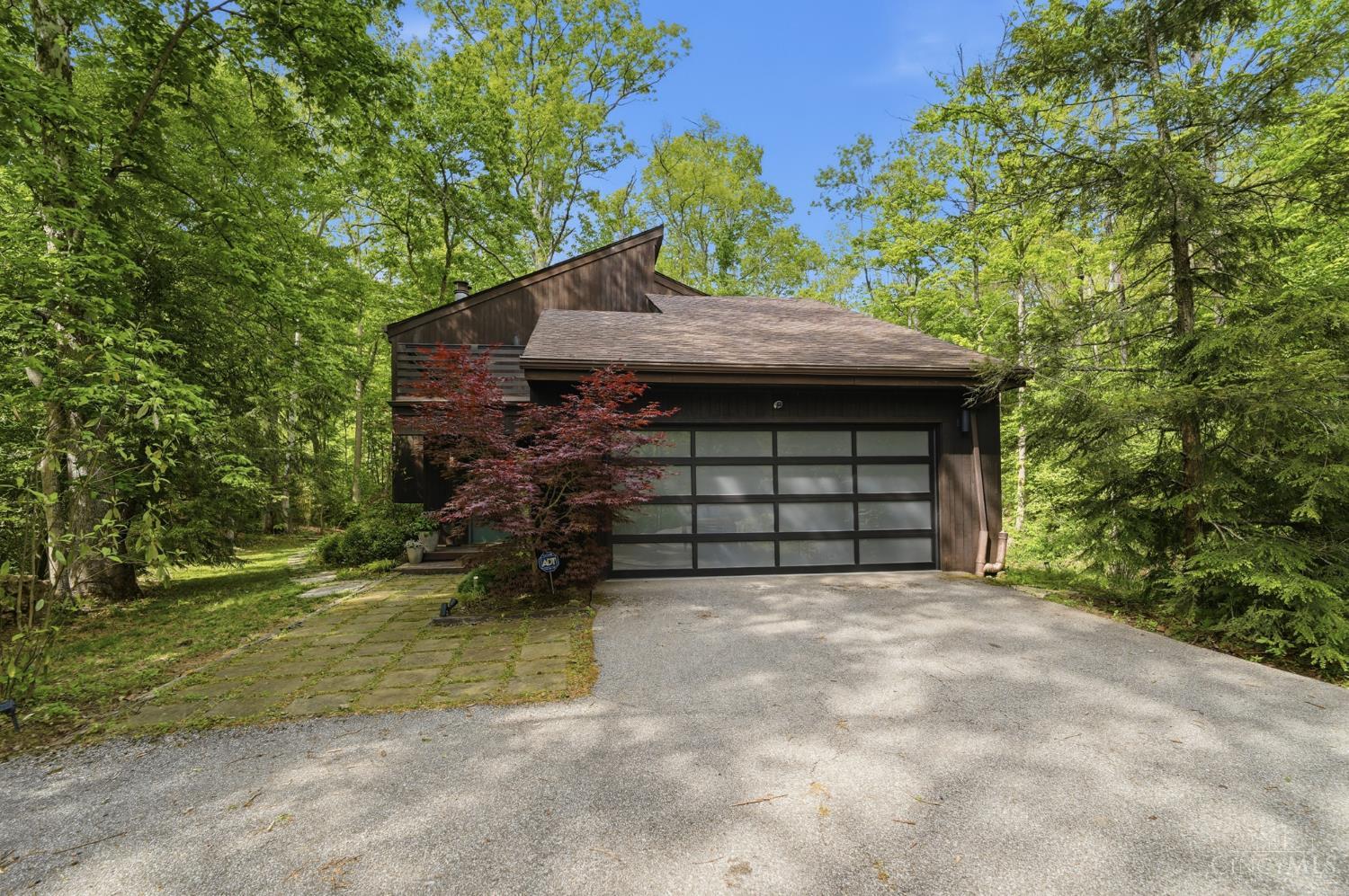 454 8 Mile Road