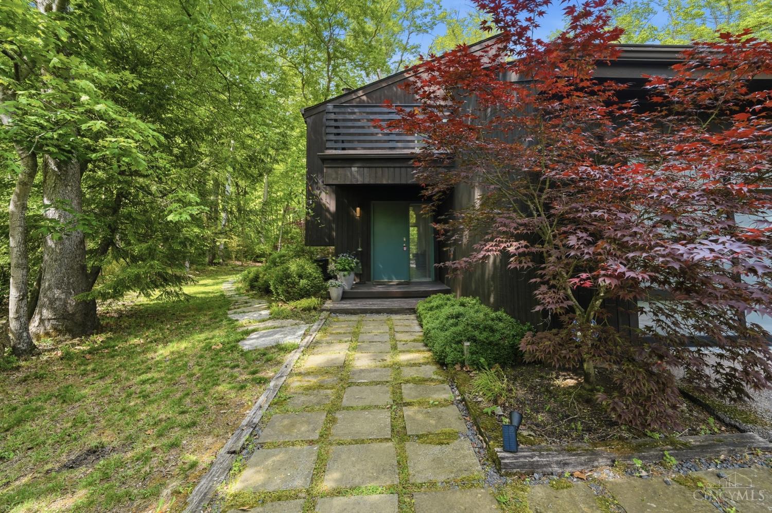 454 8 Mile Road