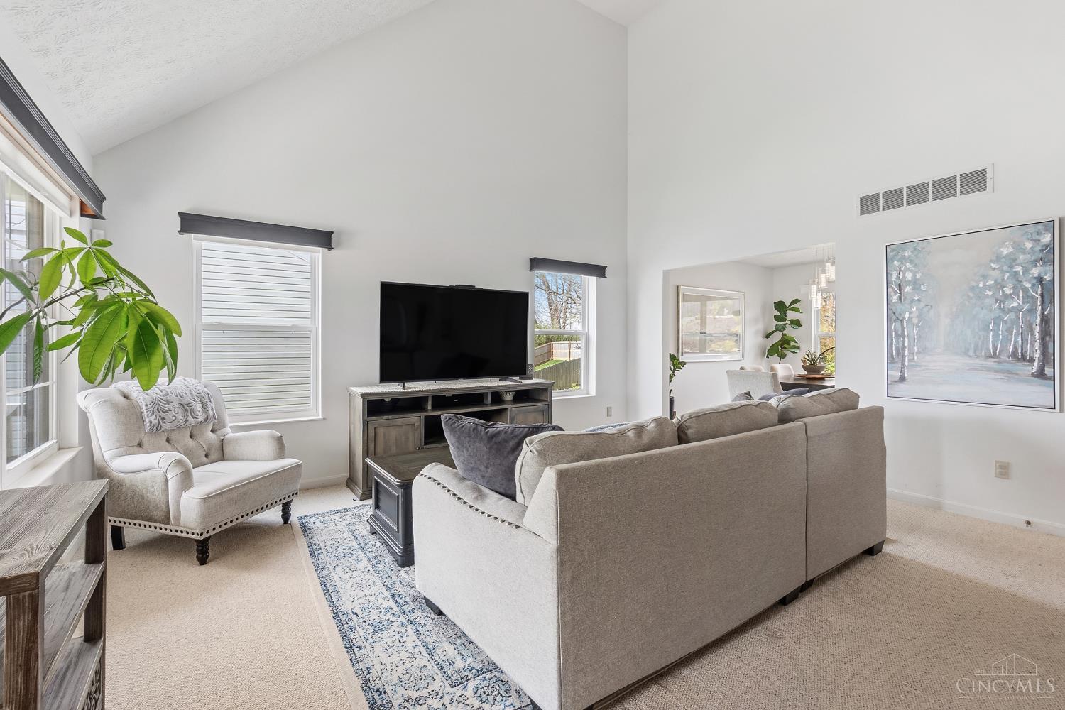 3628 Ridgewood Avenue