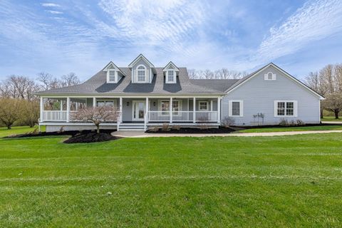 Photo of 177 Kings Way, Union Township, OH 45036 (MLS # 1874439)