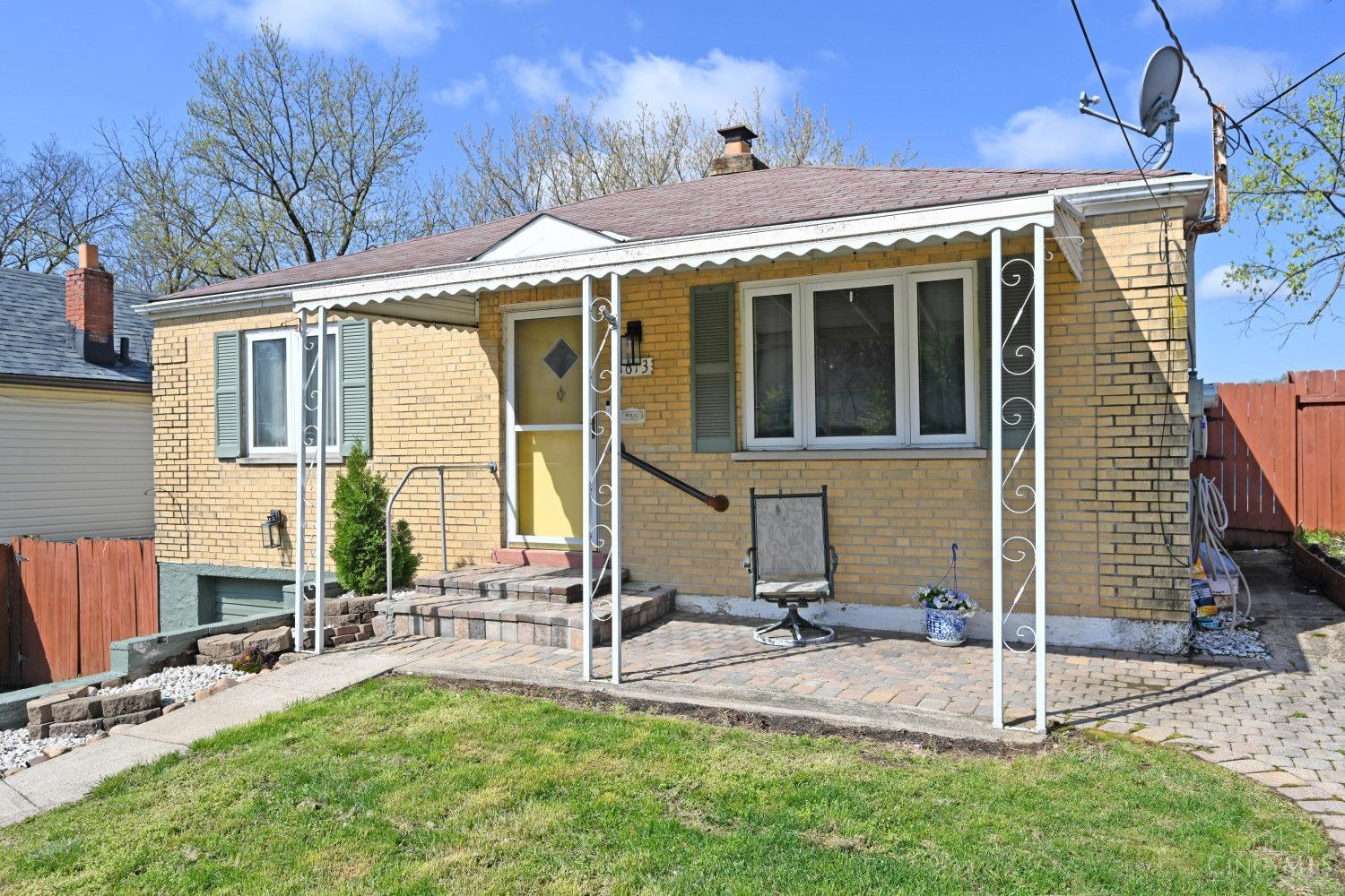 1613 Rosemont Avenue, Cincinnati, Ohio image 4