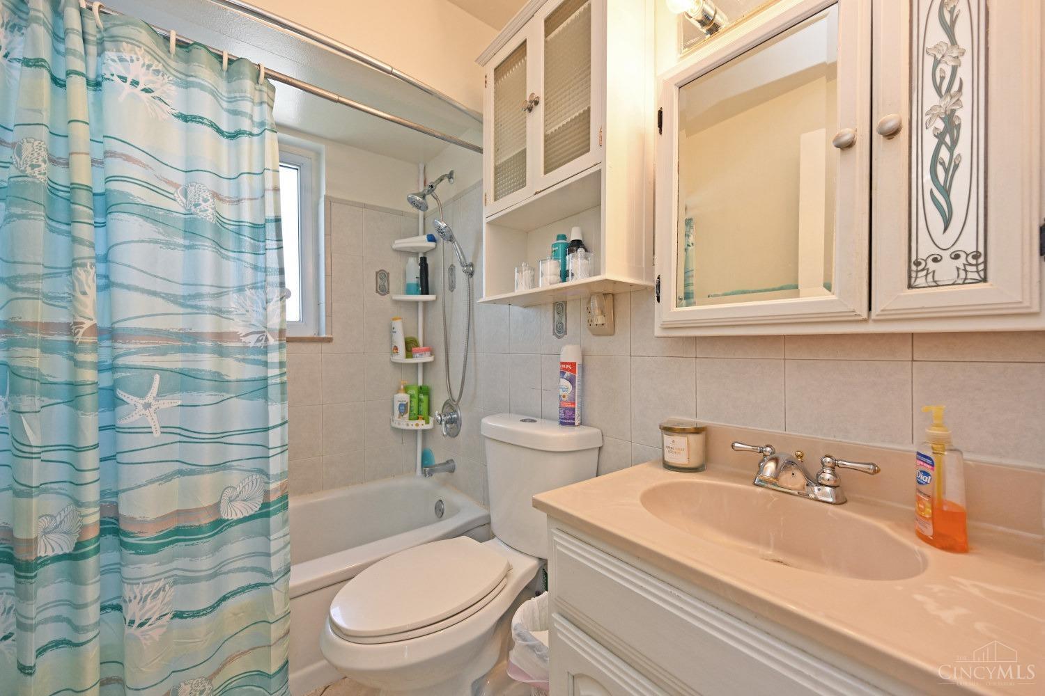 1613 Rosemont Avenue, Cincinnati, Ohio image 17