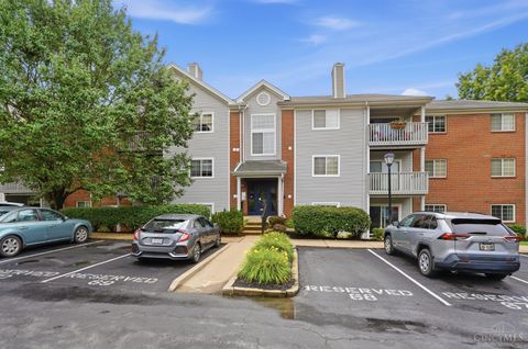 Condo For Sale - 7370 Ridgepoint Drive #6<br/> Hamilton County, Anderson Twp, OH 45230