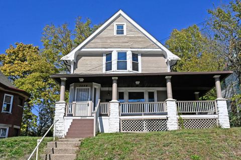 Photo of 3444 Price Avenue, Cincinnati, OH 45205 (MLS # 1861108)