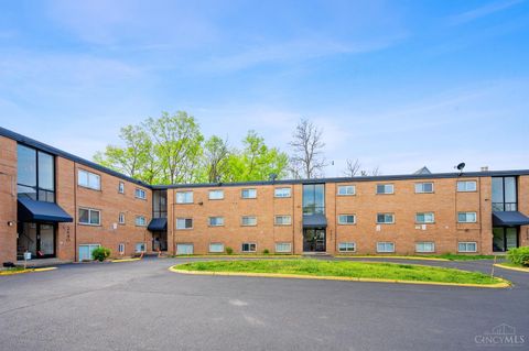 Apartment For Rent - 2634 Stanton Avenue<br/> Cincinnati, OH 45206