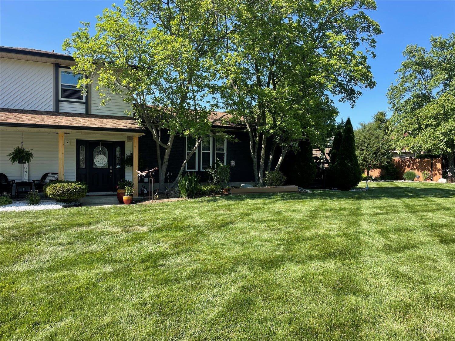 5218 Crossbridge Drive, West Chester, Ohio image 2