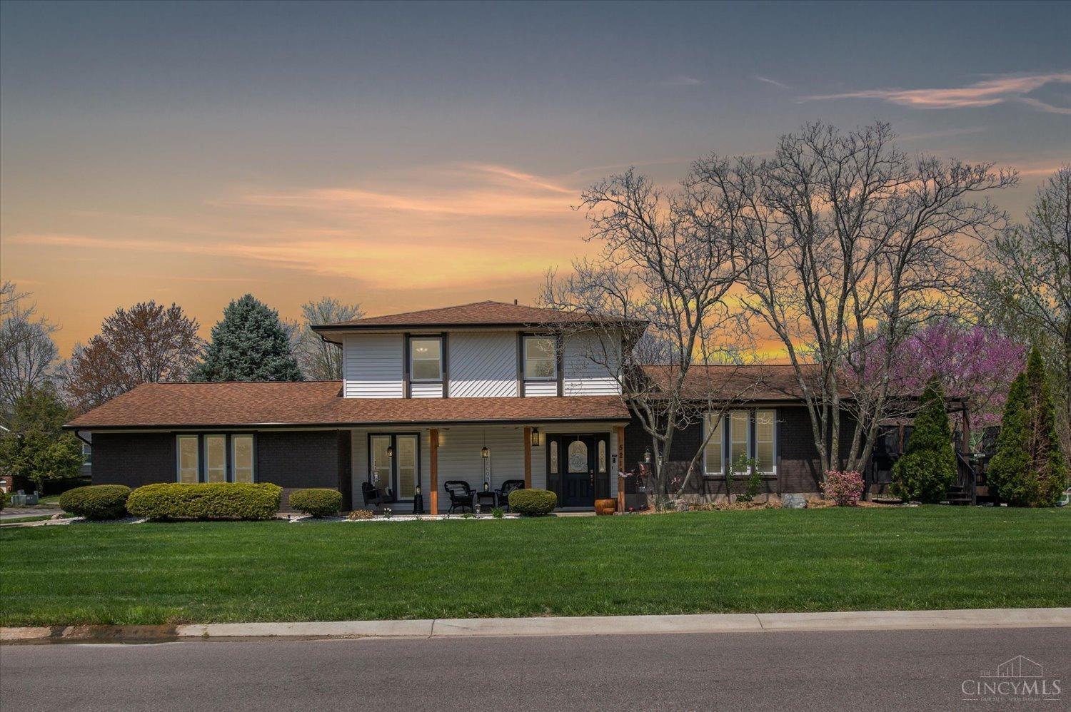 5218 Crossbridge Drive, West Chester, Ohio image 1