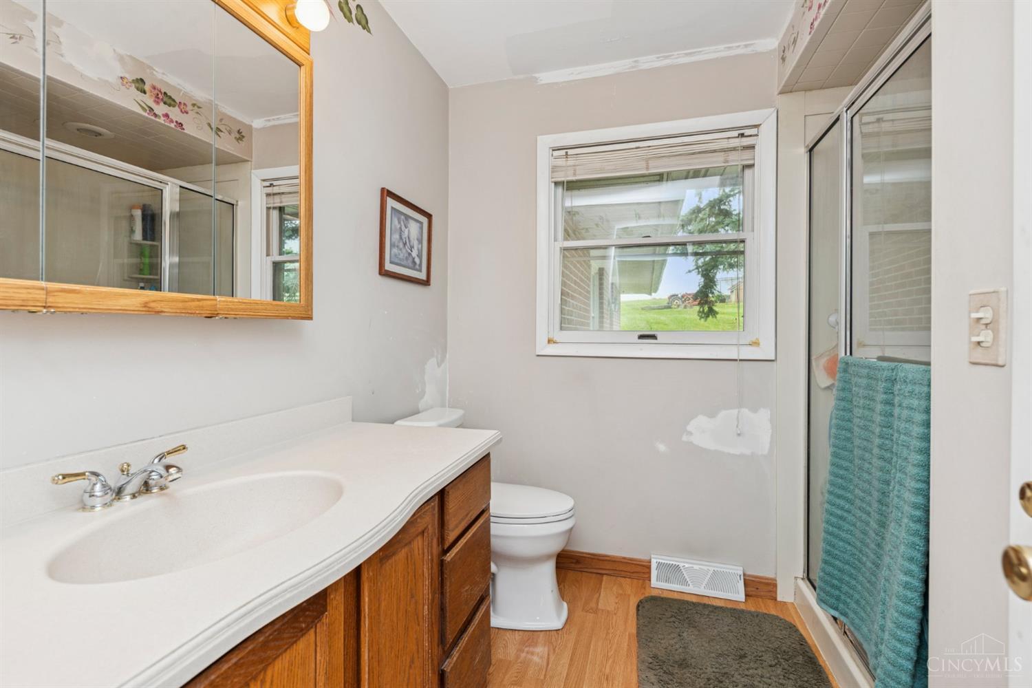 3430 Hamilton New London Road