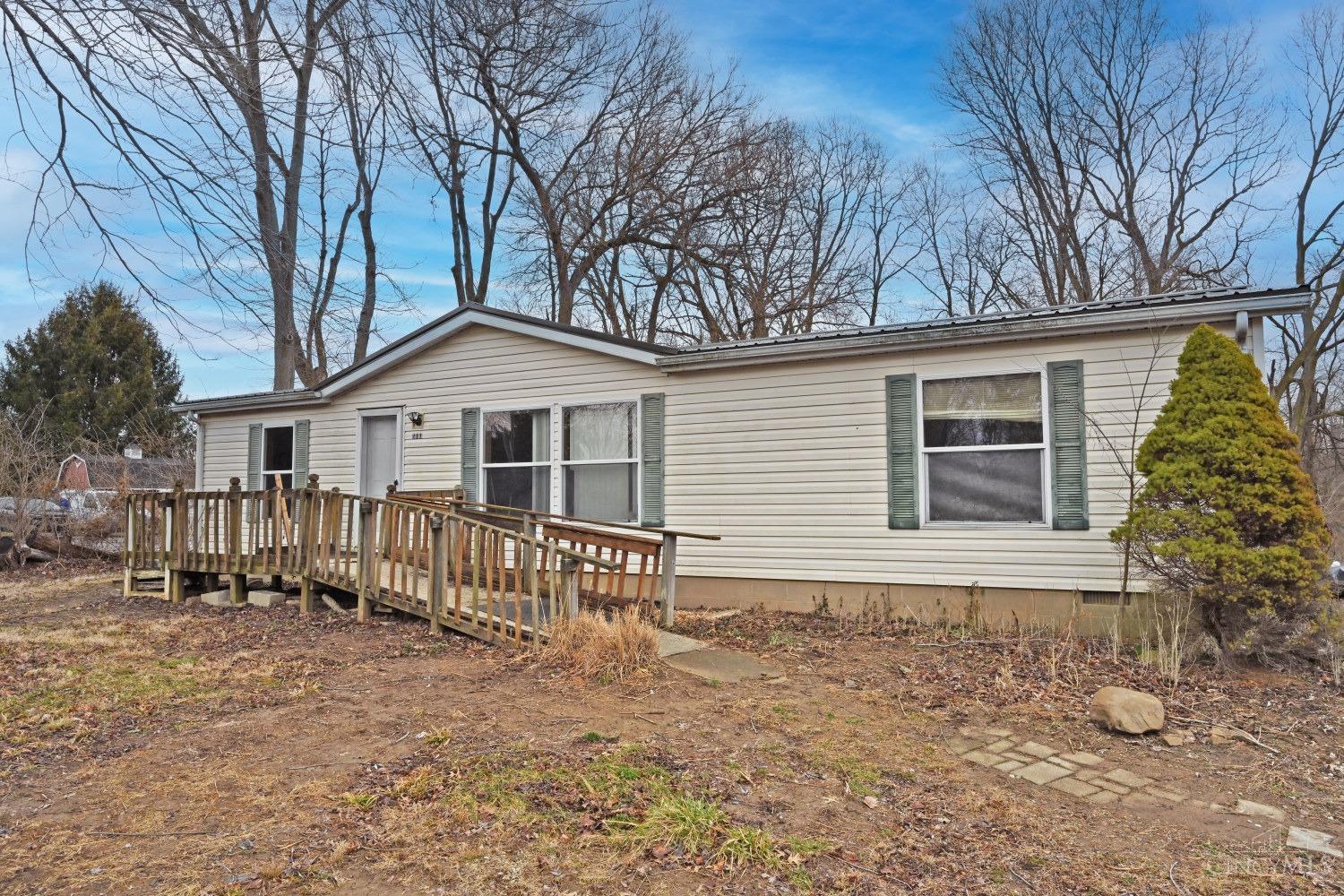 211 S Apple Street, Fayetteville, Ohio image 1