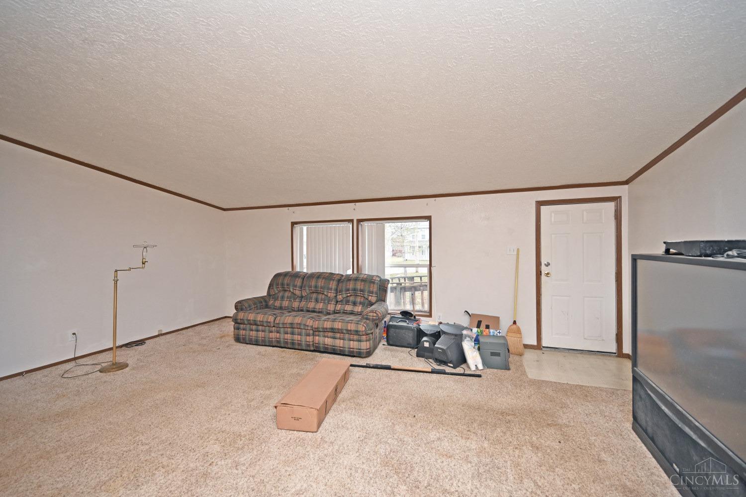 211 S Apple Street, Fayetteville, Ohio image 5