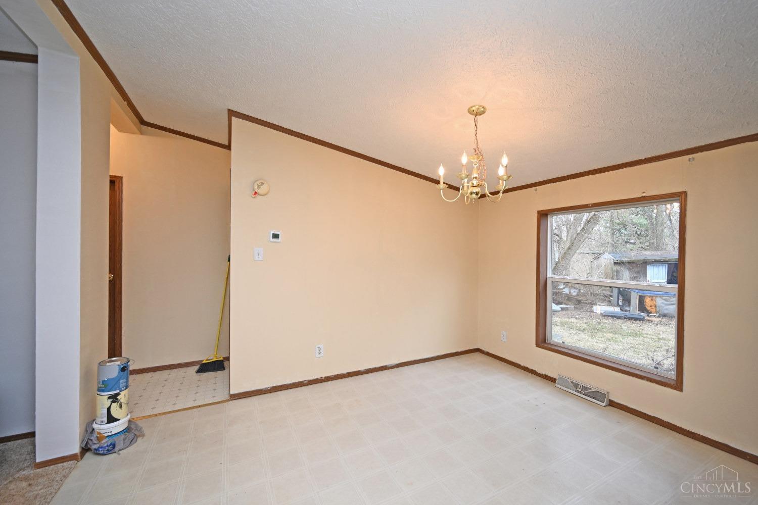 211 S Apple Street, Fayetteville, Ohio image 14