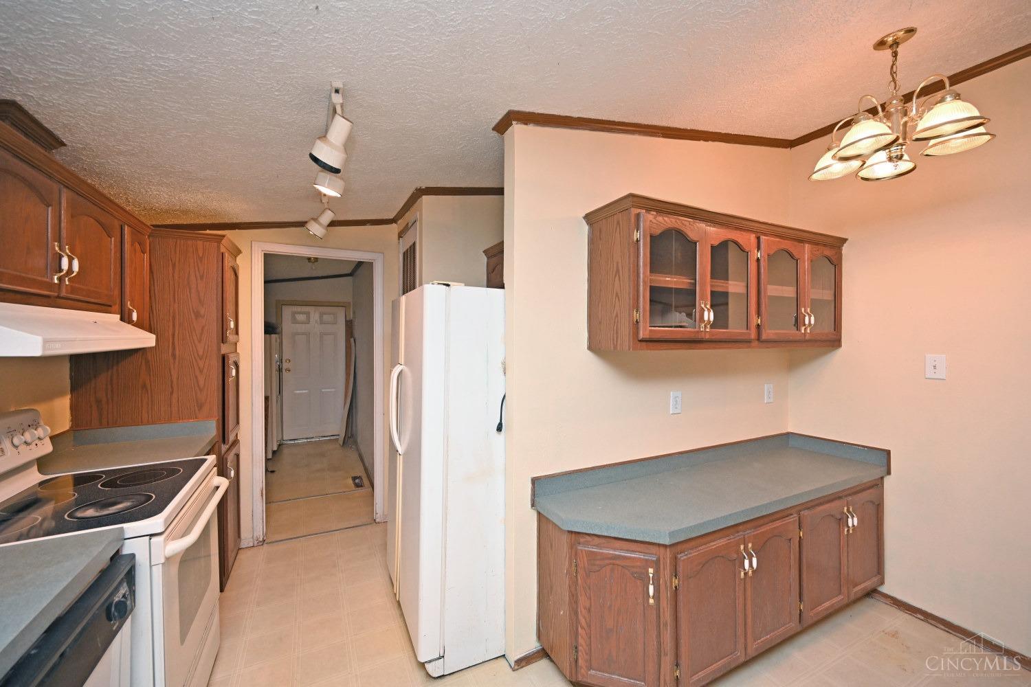 211 S Apple Street, Fayetteville, Ohio image 18