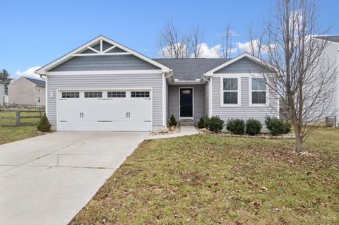 Photo of 20 Charmalee Drive, Batavia Township, OH 45102 (MLS # 1865409)