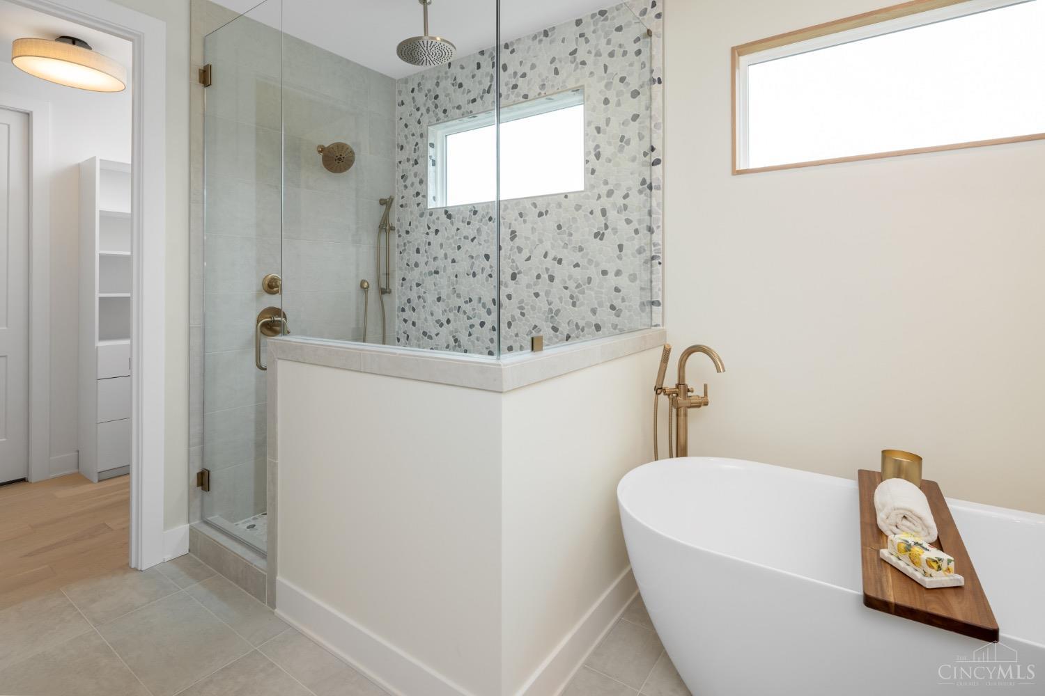 6991 Shadow Ridge Road, Anderson Twp, Ohio image 17