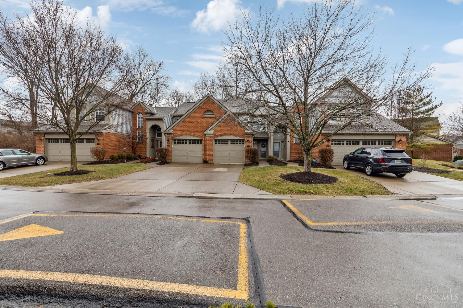 5006 Lord Alfred Court, Sharonville, Ohio image 36