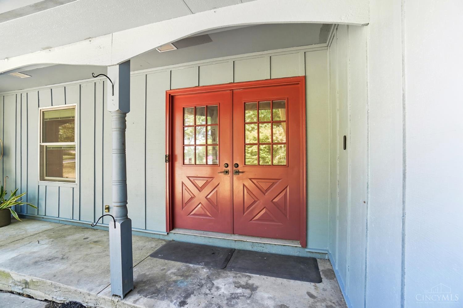 Green Twp, Ohio 45247, United States, 3 Bedrooms Bedrooms, ,3 BathroomsBathrooms,Residential,Pending,214243