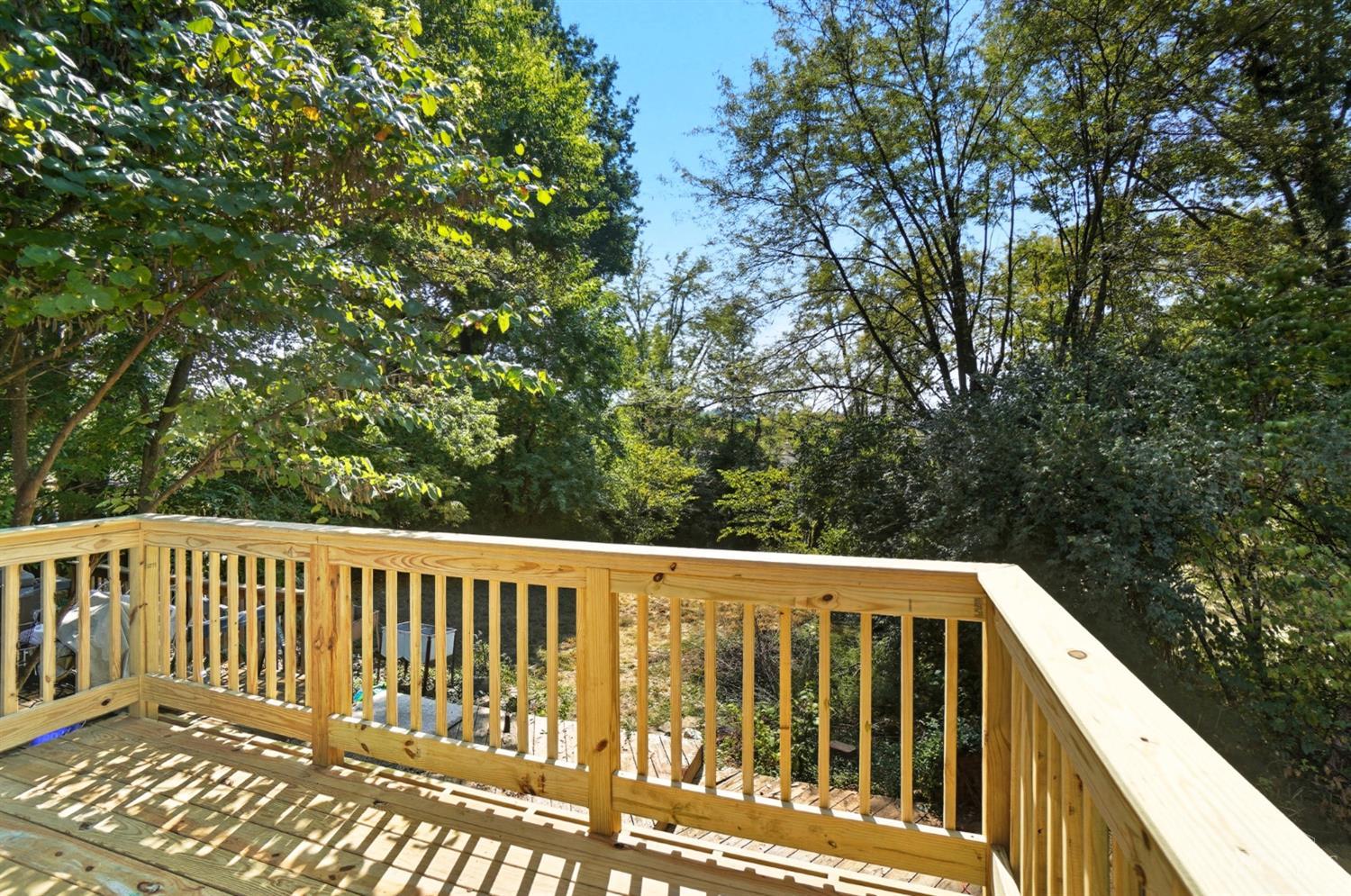 Green Twp, Ohio 45247, United States, 3 Bedrooms Bedrooms, ,3 BathroomsBathrooms,Residential,Pending,214243