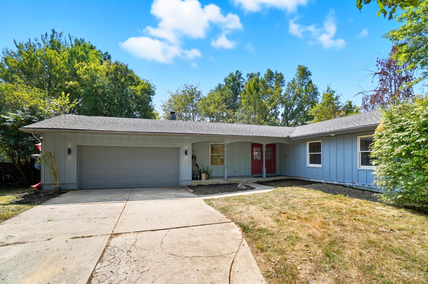 Green Twp, Ohio 45247, United States, 3 Bedrooms Bedrooms, ,3 BathroomsBathrooms,Residential,Pending,214243