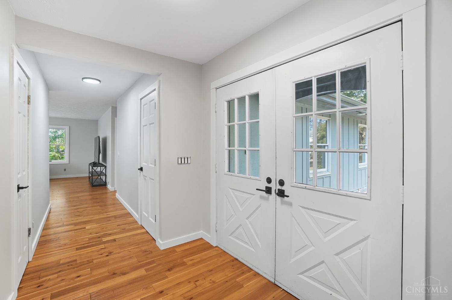 Green Twp, Ohio 45247, United States, 3 Bedrooms Bedrooms, ,3 BathroomsBathrooms,Residential,Pending,214243