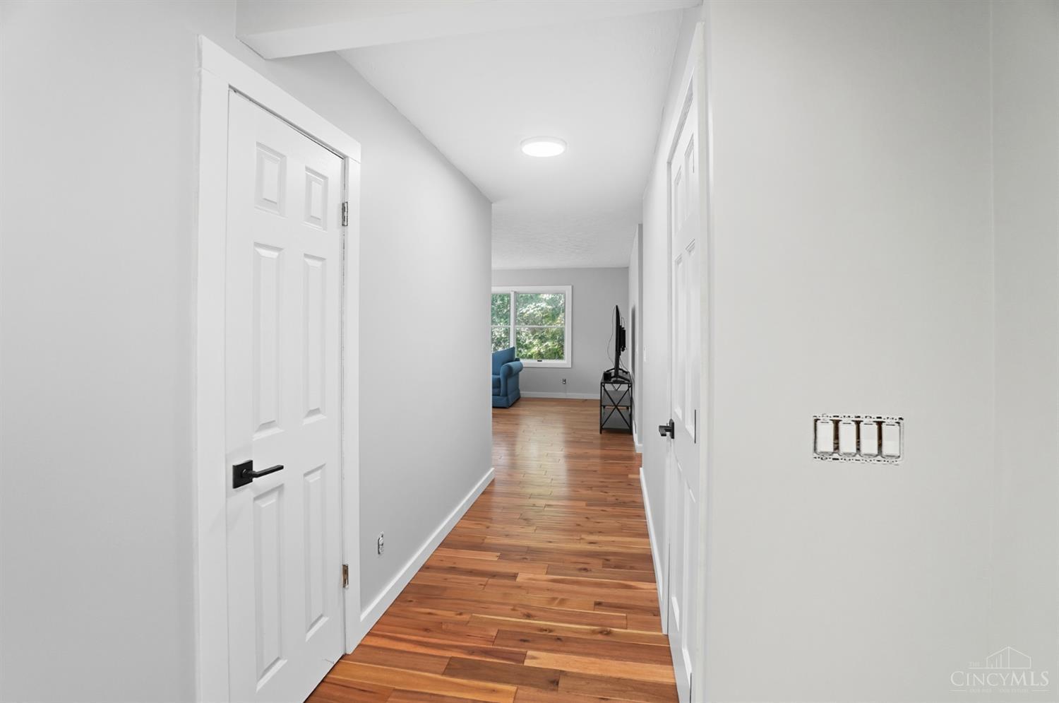 Green Twp, Ohio 45247, United States, 3 Bedrooms Bedrooms, ,3 BathroomsBathrooms,Residential,Pending,214243