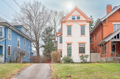 Photo of 349 Wood Avenue, Cincinnati, OH 45220 (MLS # 1864382)