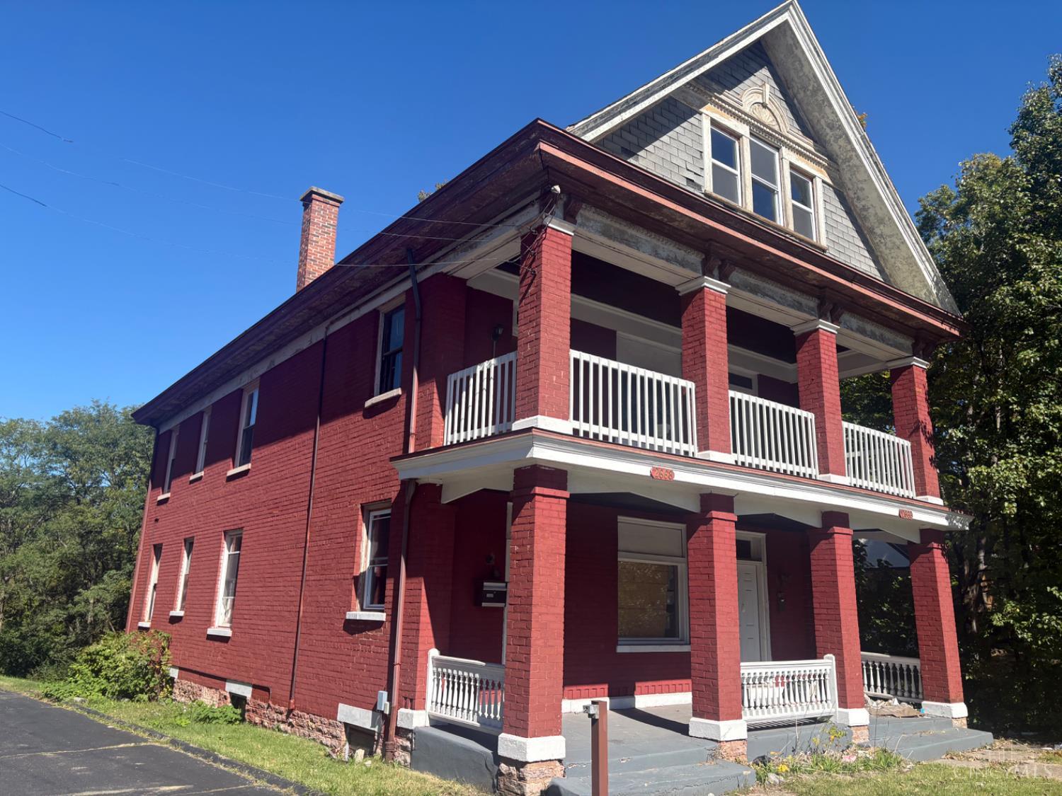 Cincinnati, Ohio 45211, United States, 6 Bedrooms Bedrooms, ,2 BathroomsBathrooms,Residential,Active,231311