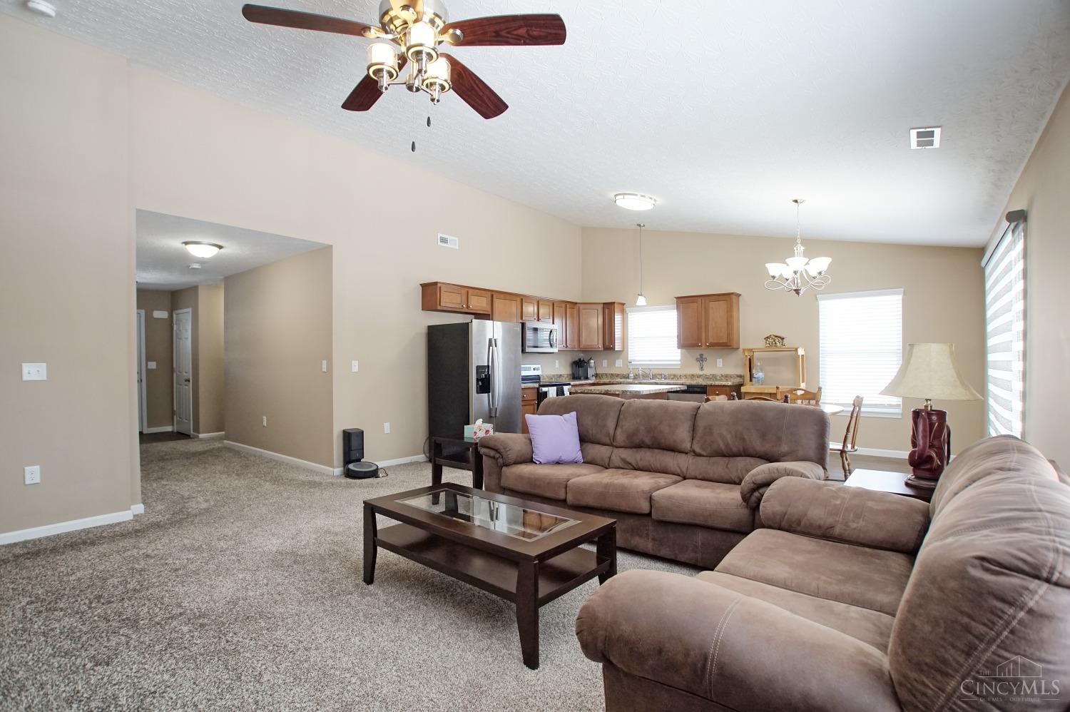 78 Thornhill Drive, Hamilton, Ohio image 6