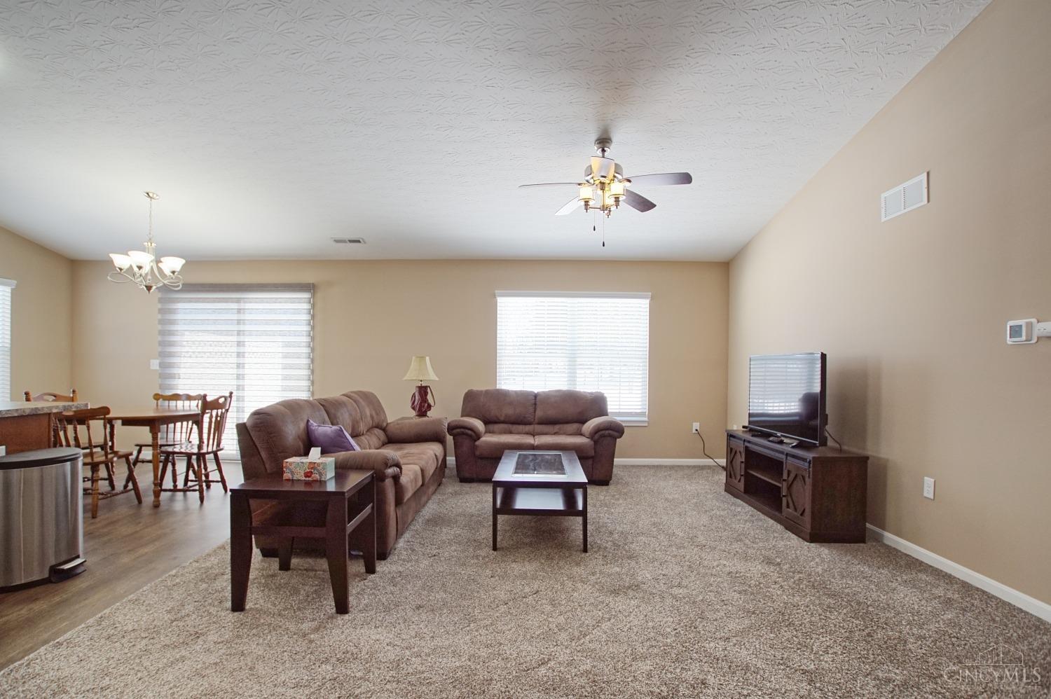78 Thornhill Drive, Hamilton, Ohio image 4
