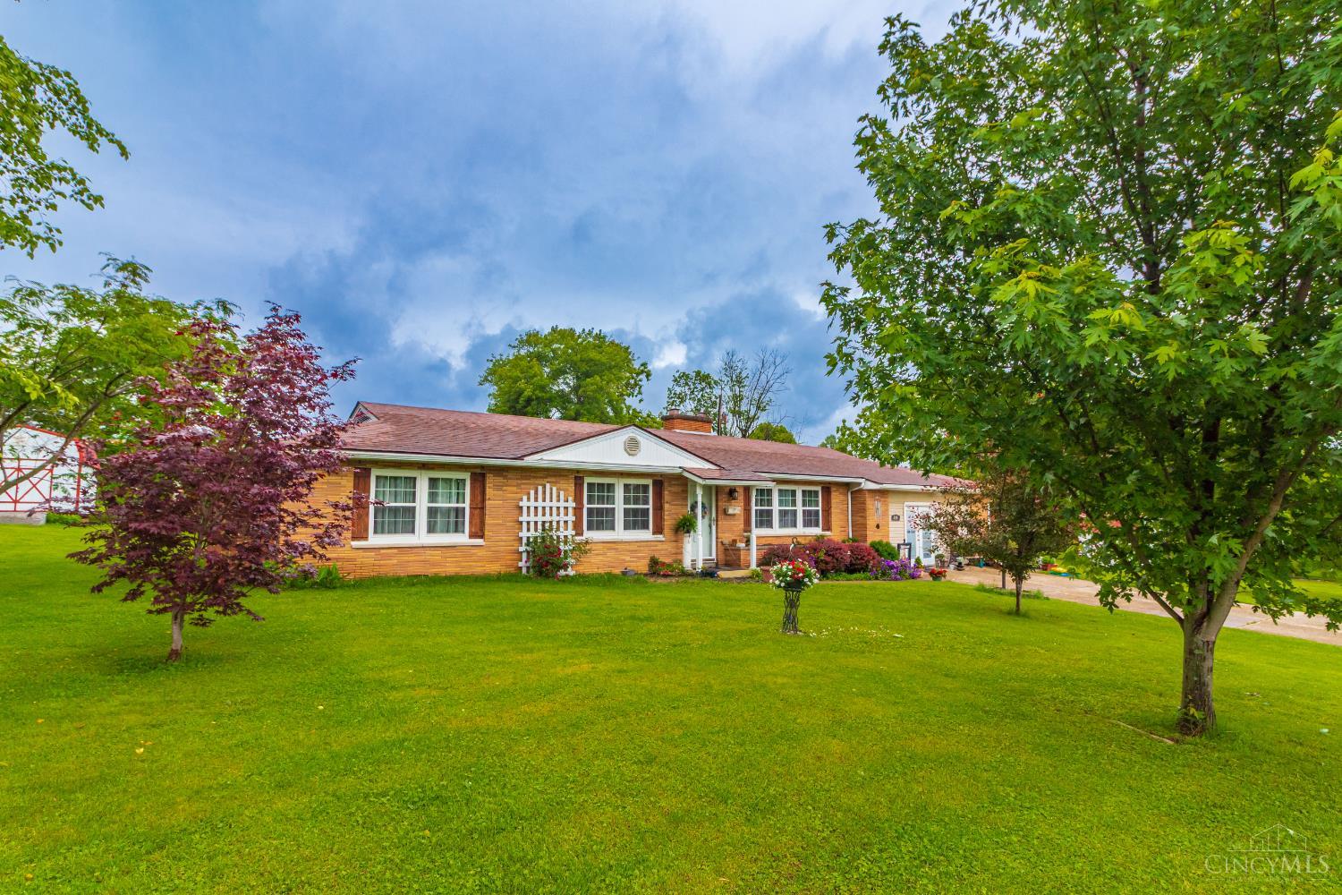 526 E Walnut Street, West Union, Ohio image 14