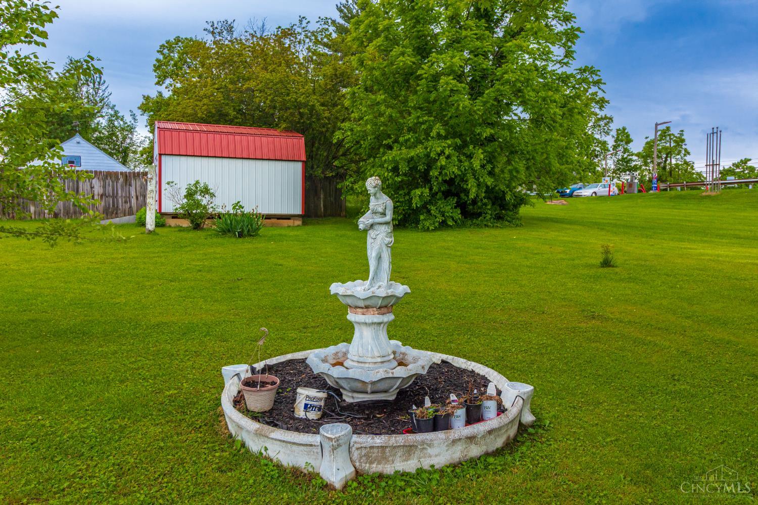 526 E Walnut Street, West Union, Ohio image 15