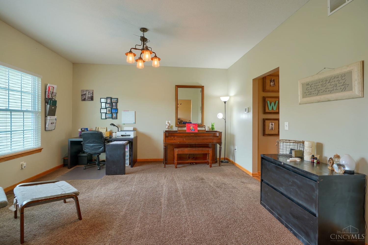 367 Hanover Drive, Chillicothe, Ohio image 13
