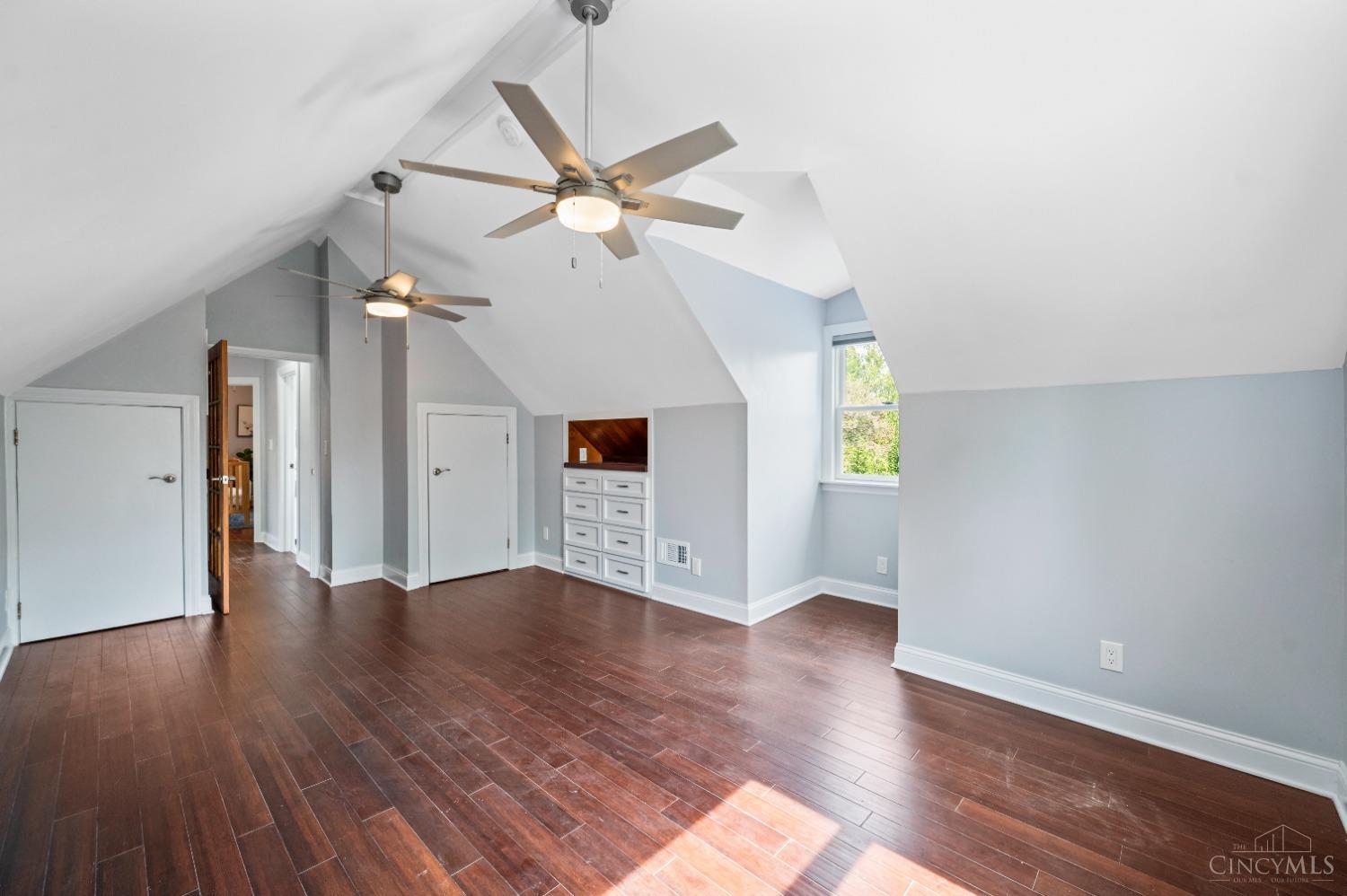 4648 Belleview Avenue, Blue Ash, Ohio image 43