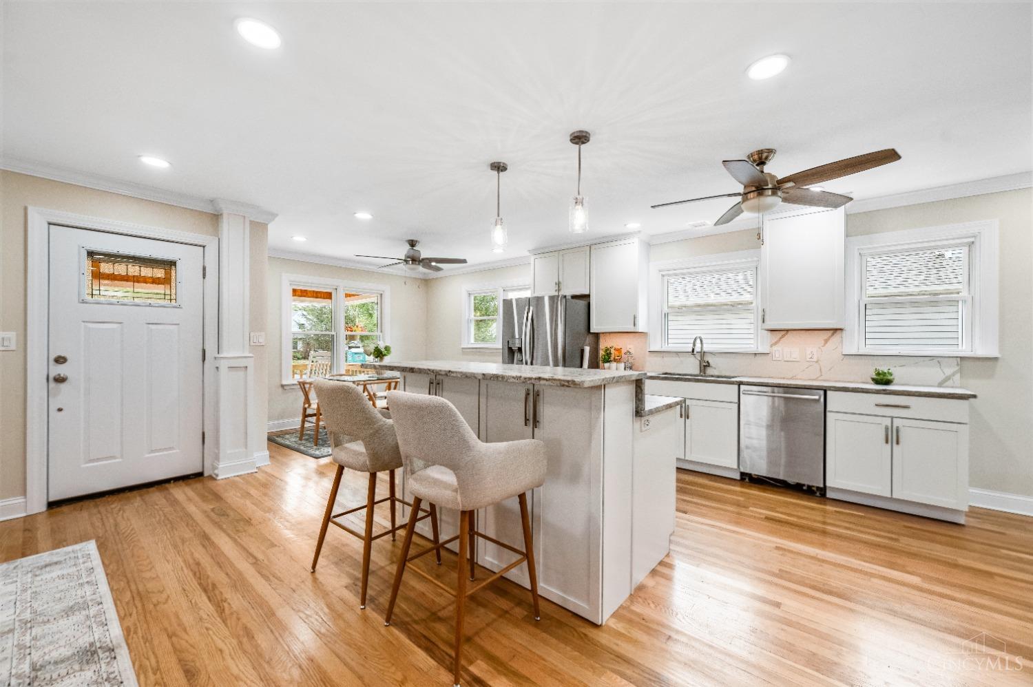 4648 Belleview Avenue, Blue Ash, Ohio image 12