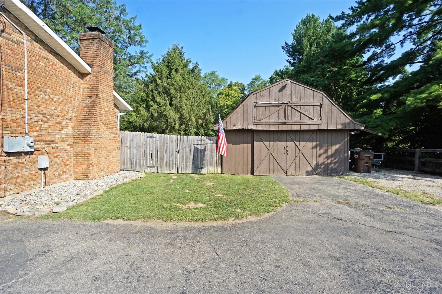 1724 Clermontville Laurel Road, Monroe, Ohio image 29