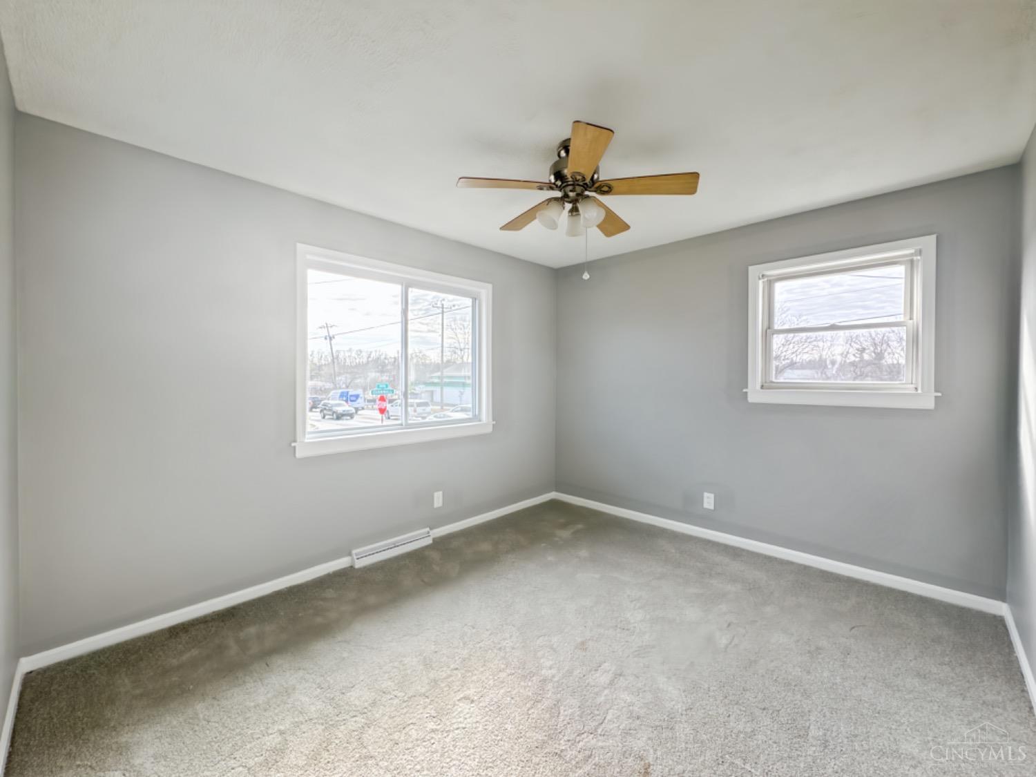 2796 Cornwall Drive, Colerain Twp, Ohio image 11