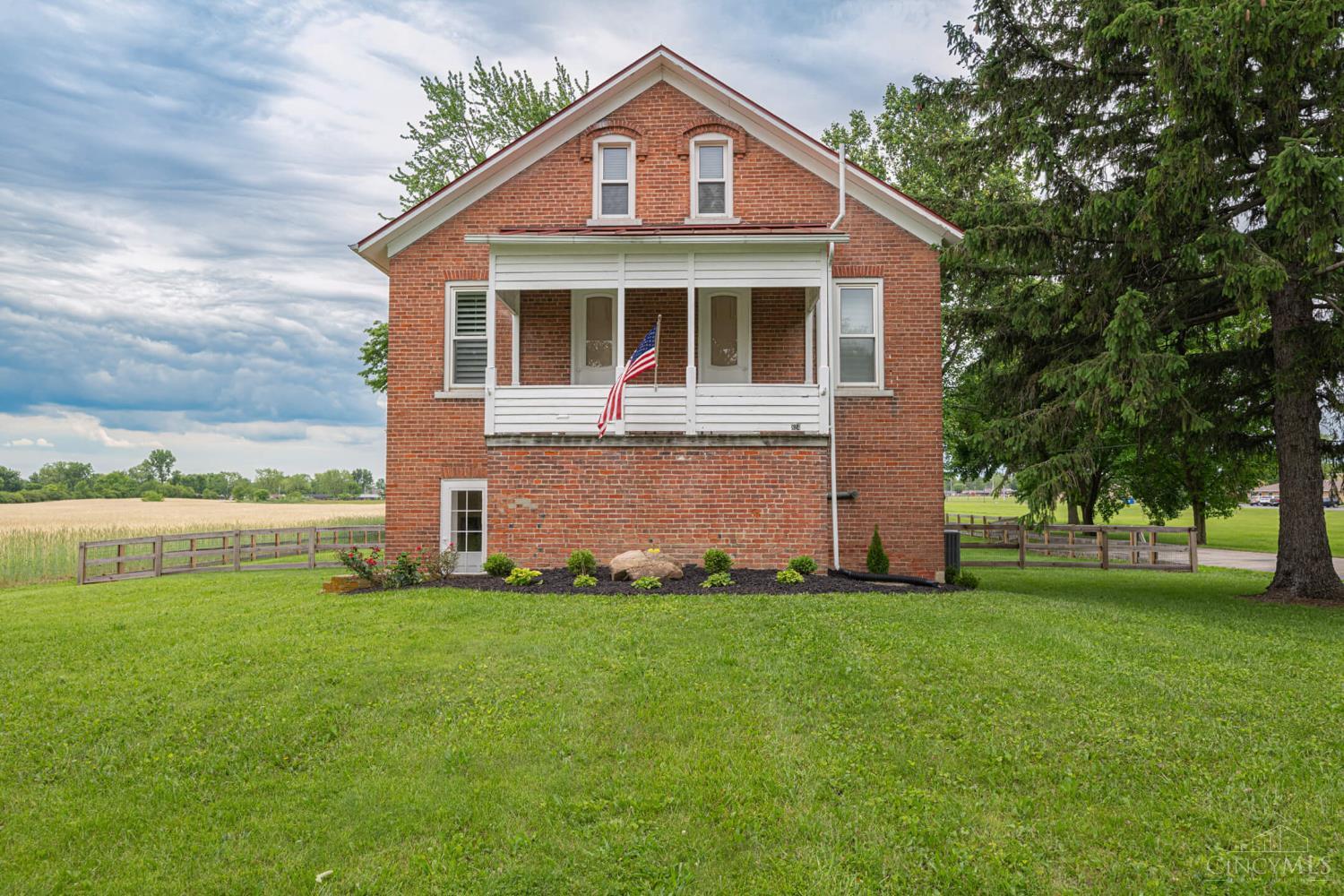 824 W Main Street, New Lebanon, Ohio image 4