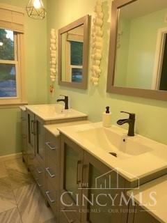 160 E Fairway Drive, Hamilton, Ohio image 16