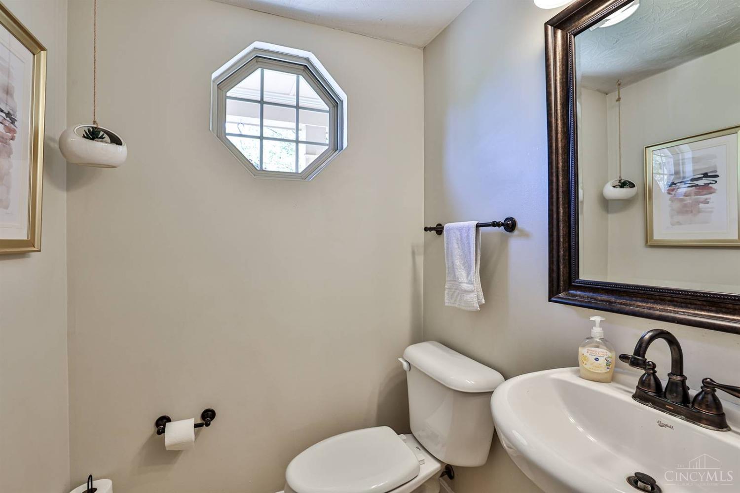 162 Heffron Circle, Maineville, Ohio image 39