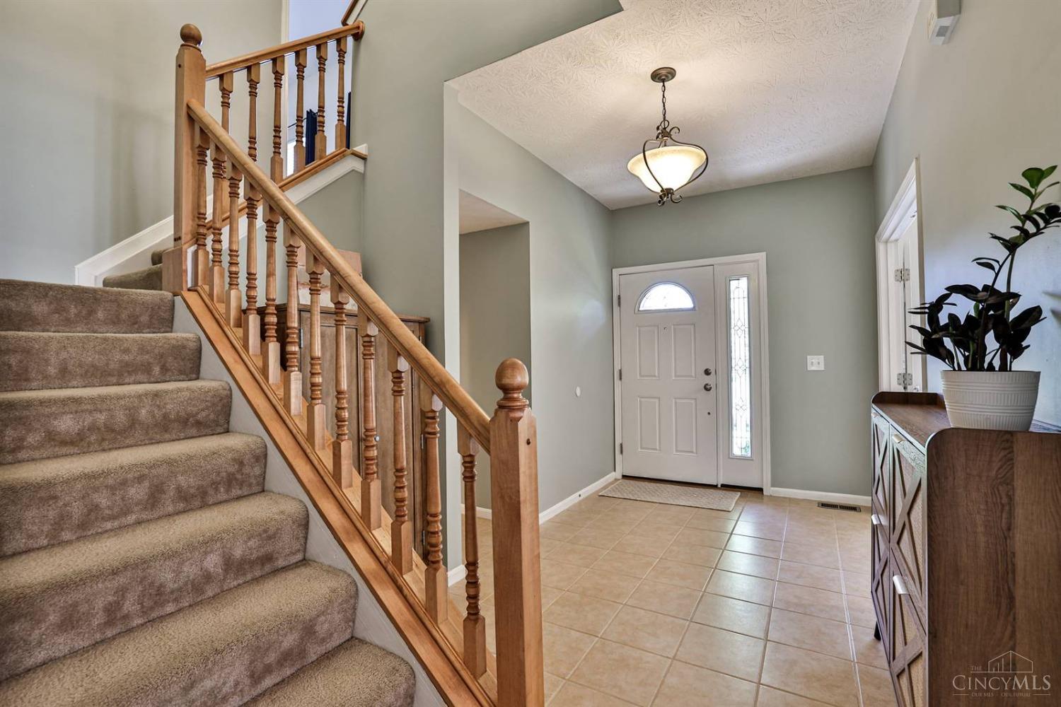 162 Heffron Circle, Maineville, Ohio image 10