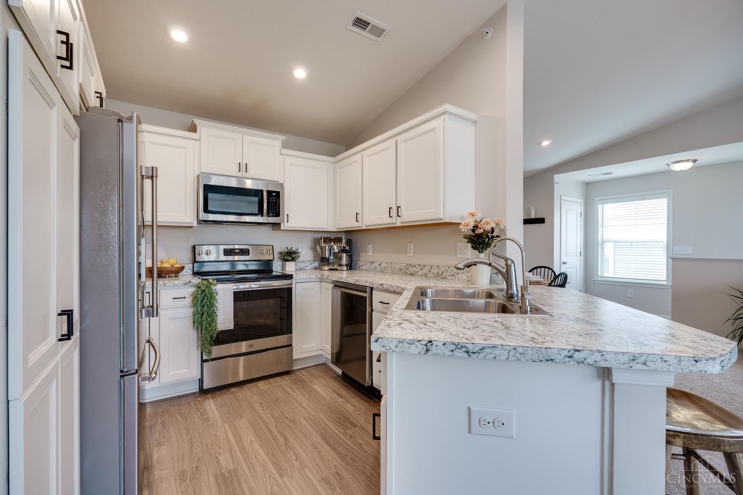 60 Old Pond Road, Springboro, Ohio image 20